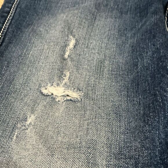 Vigoss Distressed Dark Wash The Chelsea Capri Blue Jeans - Picture 5 of 14